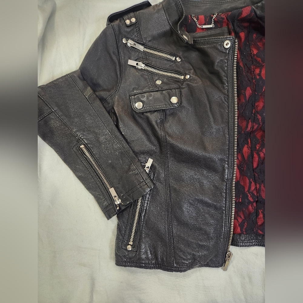 BLACK RIVET LEATHER JACKET - Picture 7 of 8
